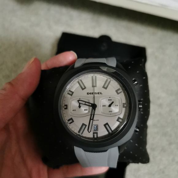 Diesel Men's Watch - Picture 4 of 4